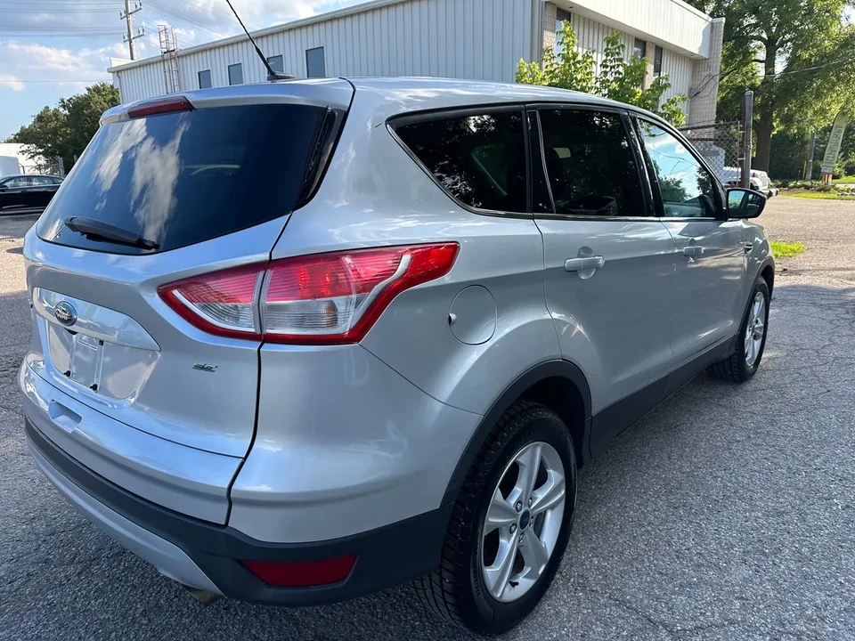 Ford Escape 2015 photo 4