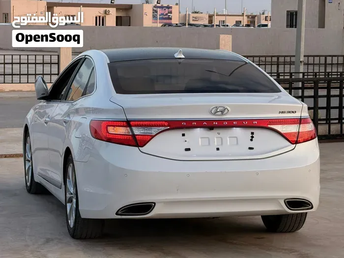 Hyundai Grandeur 2012 photo 4