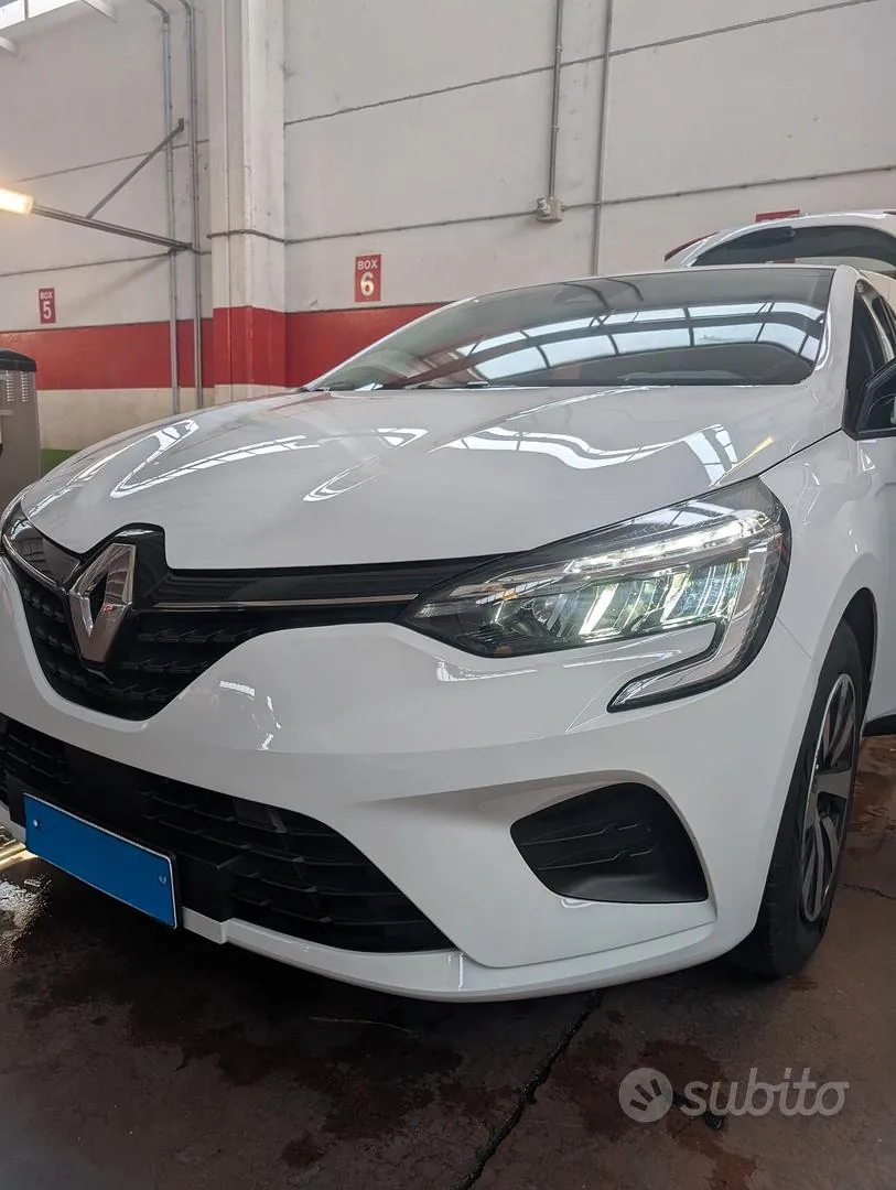 Renault Clio 2023 photo 4