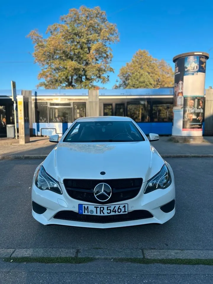 Mercedes-Benz E 200