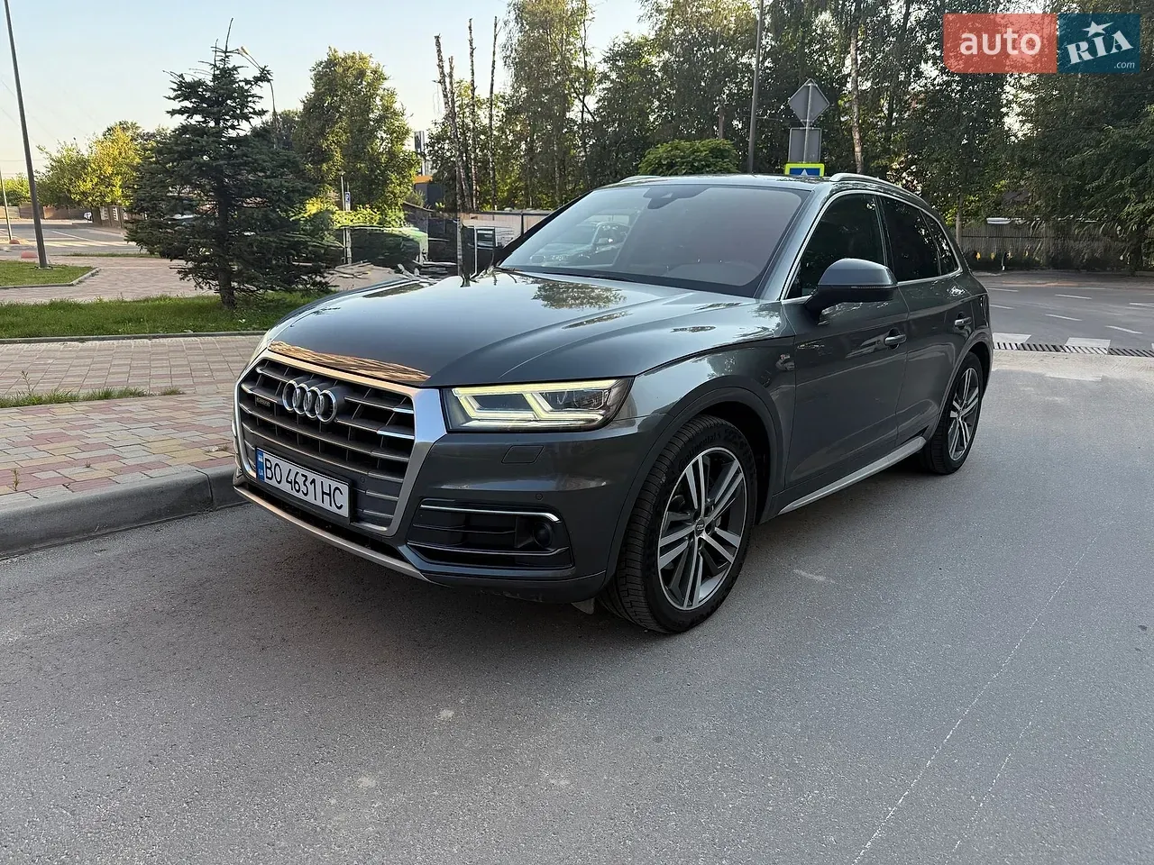 Audi Q5 2017 photo 2
