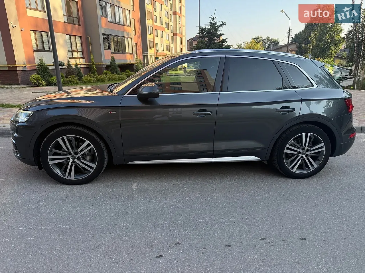 Audi Q5 2017 photo 3