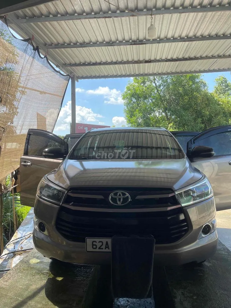 Toyota Innova