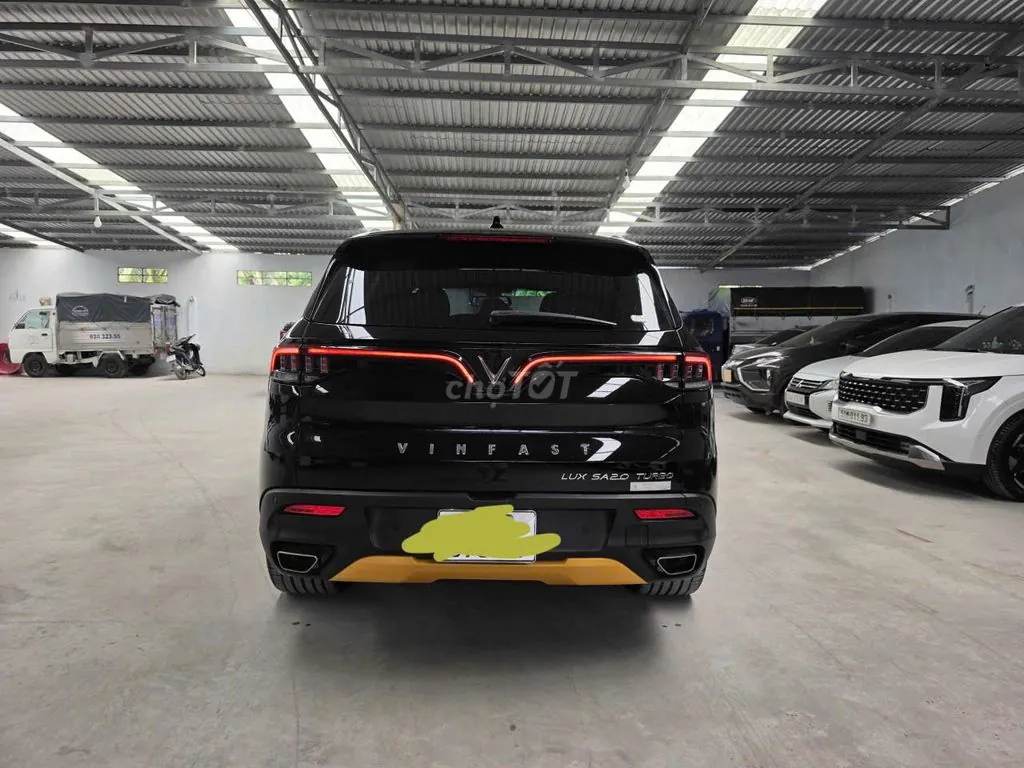 Vinfast Lux Sa2.0 2021 photo 5