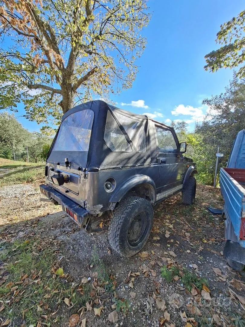 Suzuki Samurai 1991 photo 2