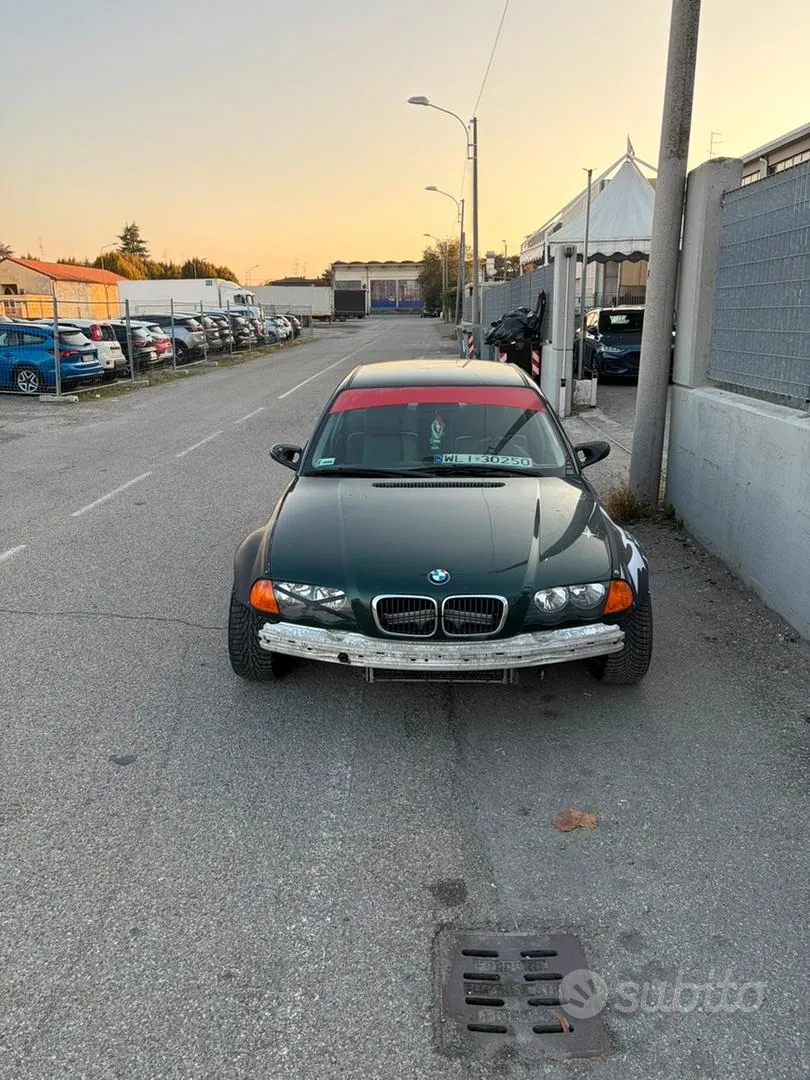 BMW 325I