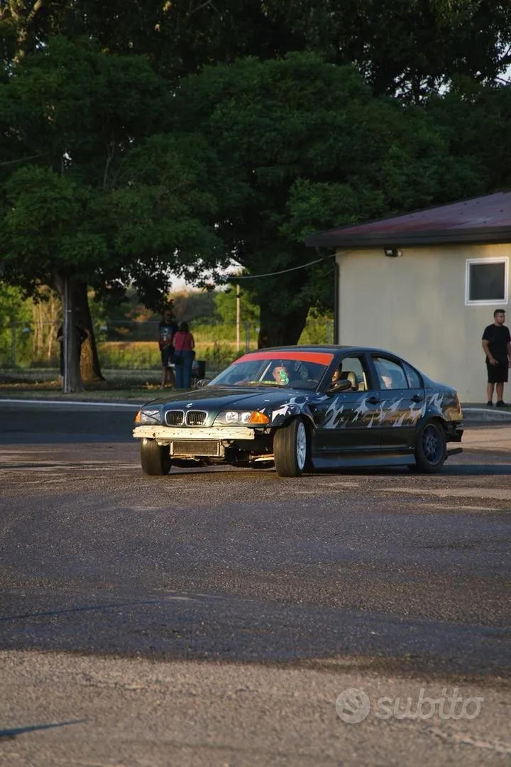 BMW 325I 1998 photo 2