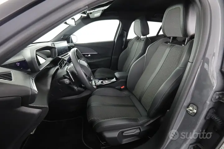 Peugeot 2008 2025 photo 2