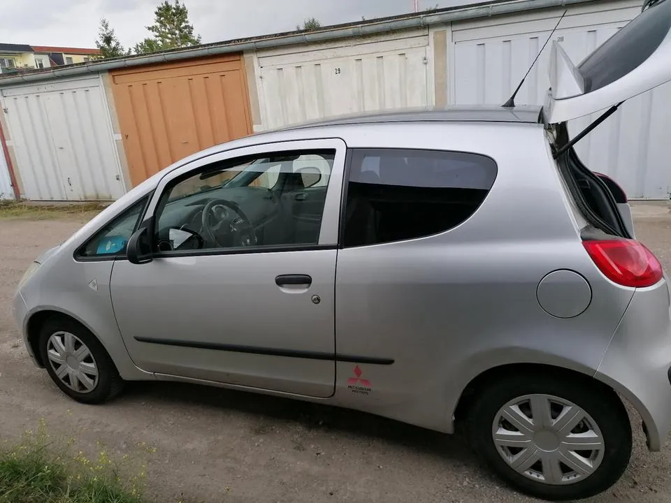Mitsubishi Colt