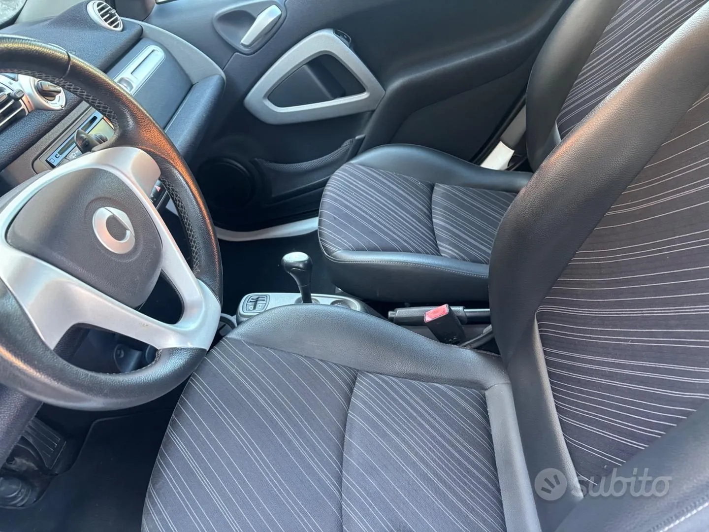 Smart Fortwo 2013 photo 2