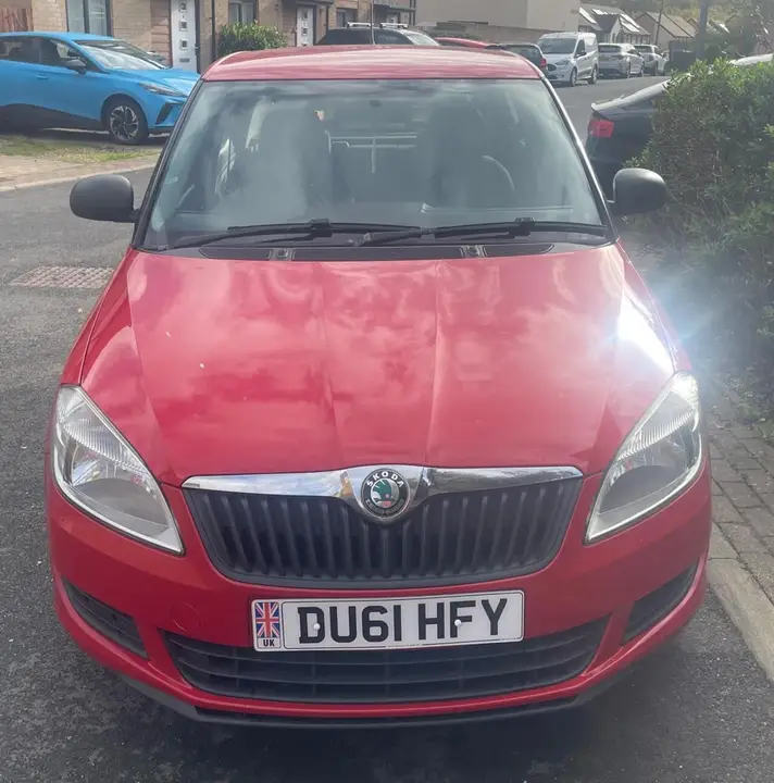Skoda Fabia 2011 photo 5