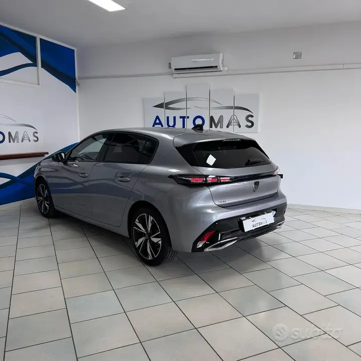 Peugeot 308 2023 photo 4