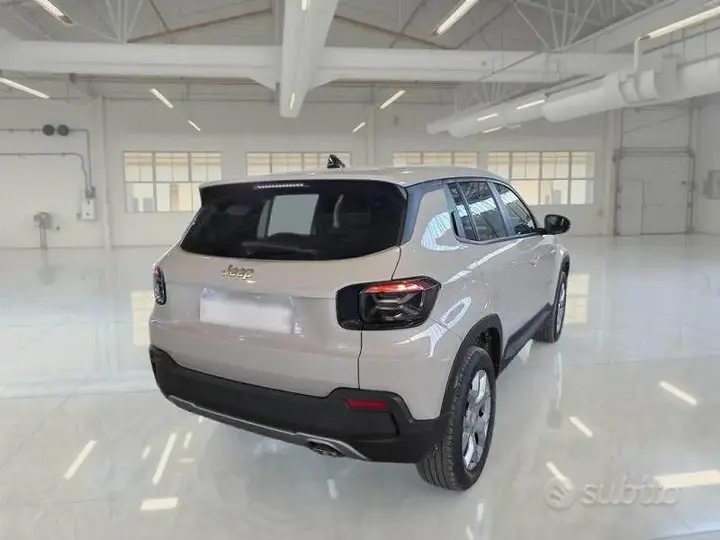 Jeep Avenger 2023 photo 4