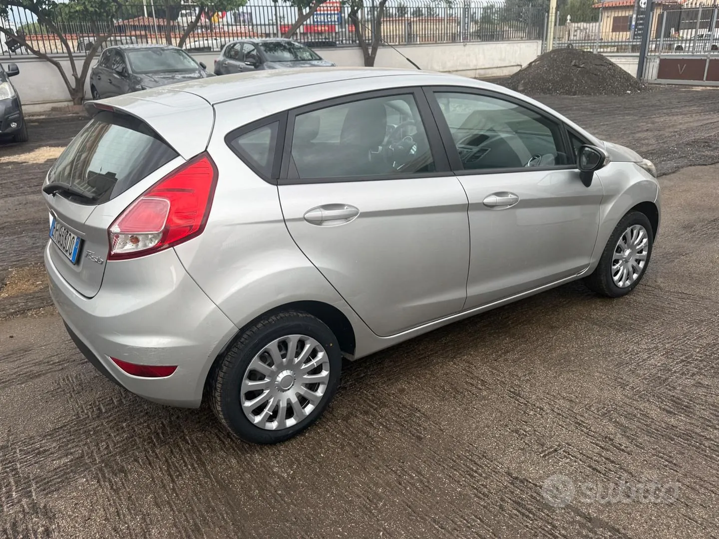 Ford Fiesta 2013 photo 4