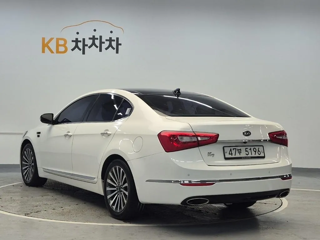 Kia K7 2015 photo 2