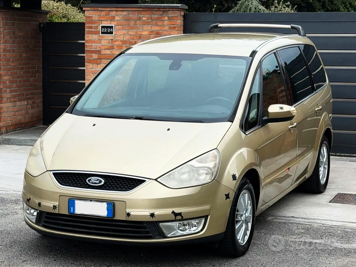 Ford Galaxy 2008 photo 3