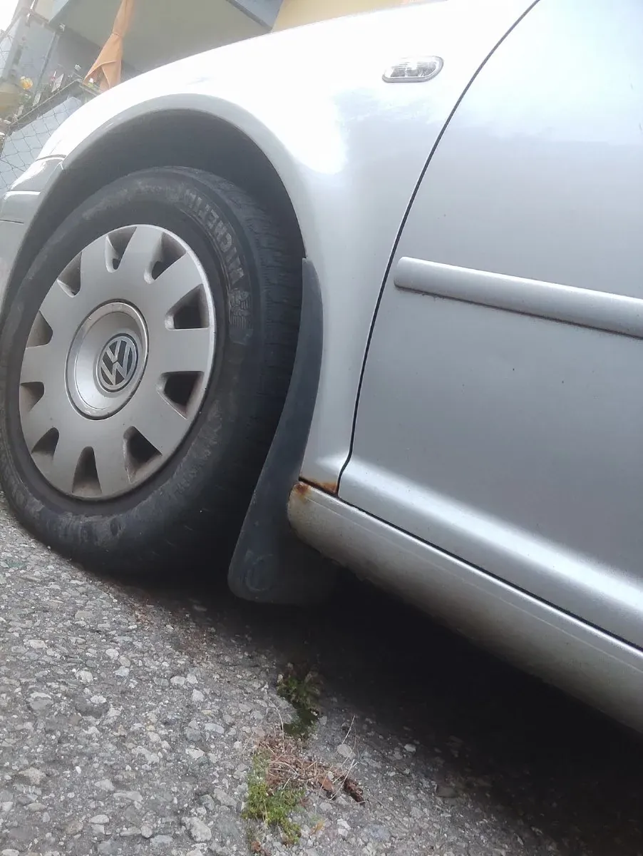 Volkswagen Golf 2002 photo 3