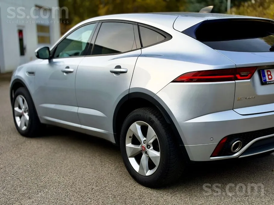 Jaguar E-Pace 2020 photo 3
