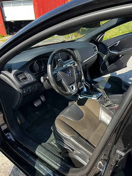 Volvo V40 2015 photo 4