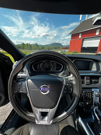 Volvo V40 2015 photo 5