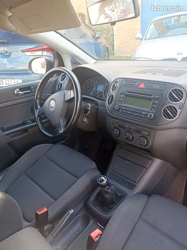 Volkswagen Golf 2005 photo 3