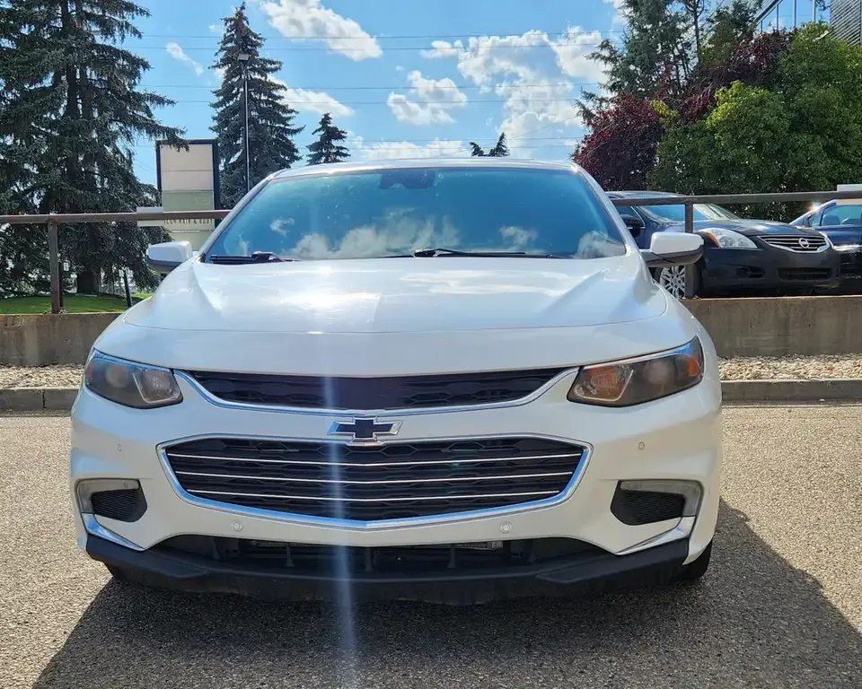 Chevrolet Malibu 2017 photo 3
