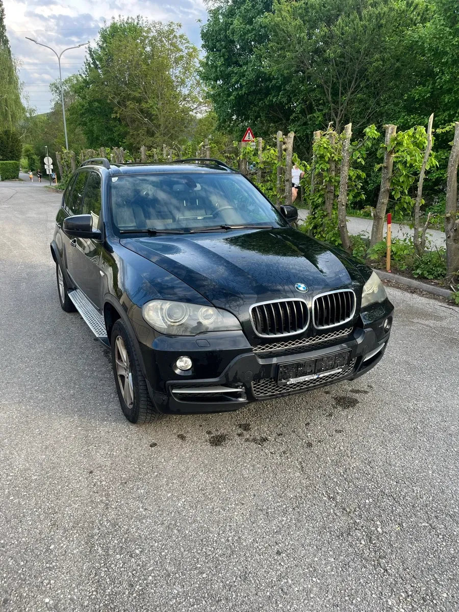 BMW X5 2007 photo 2