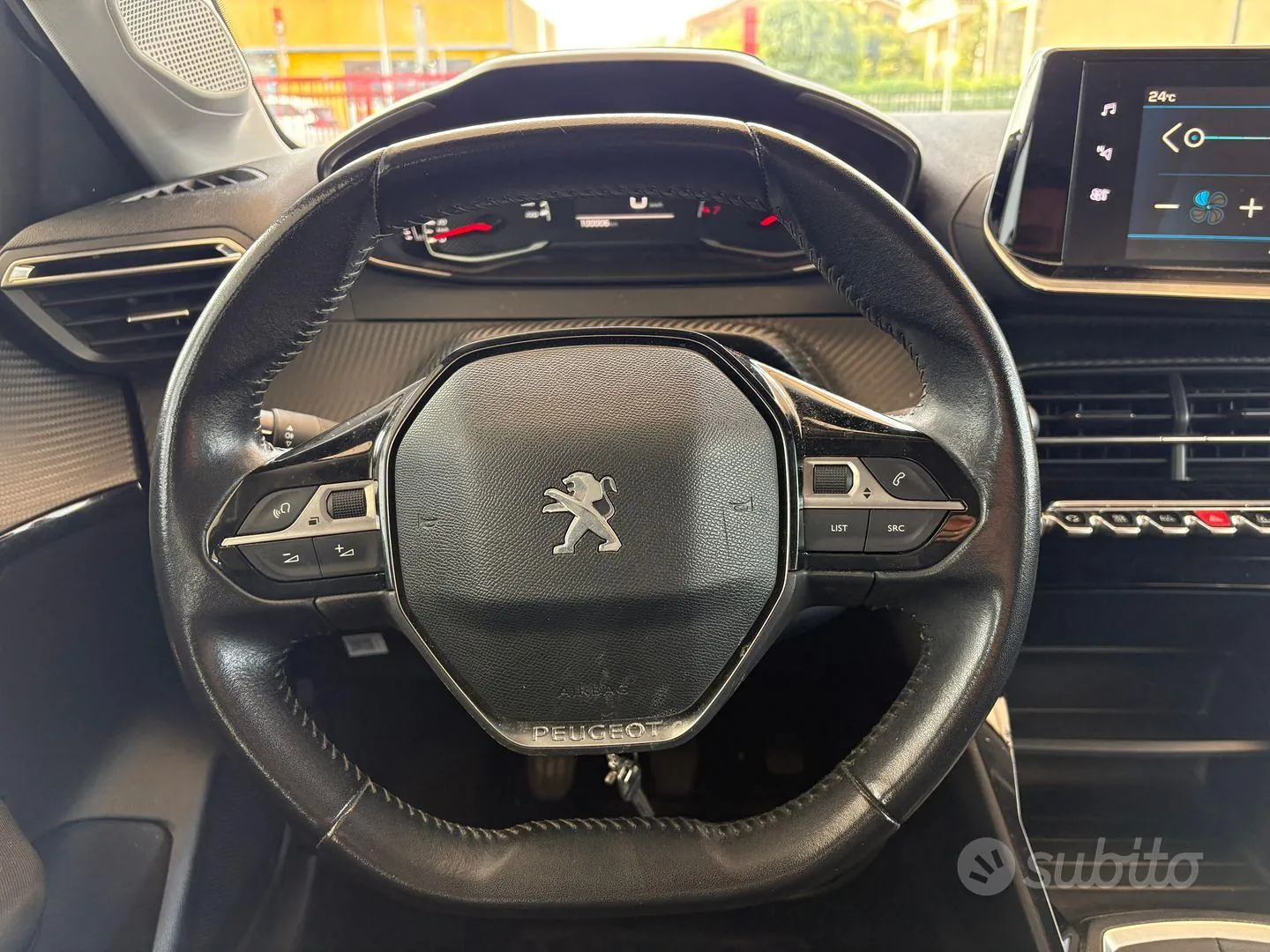 Peugeot 208 2020 photo 5