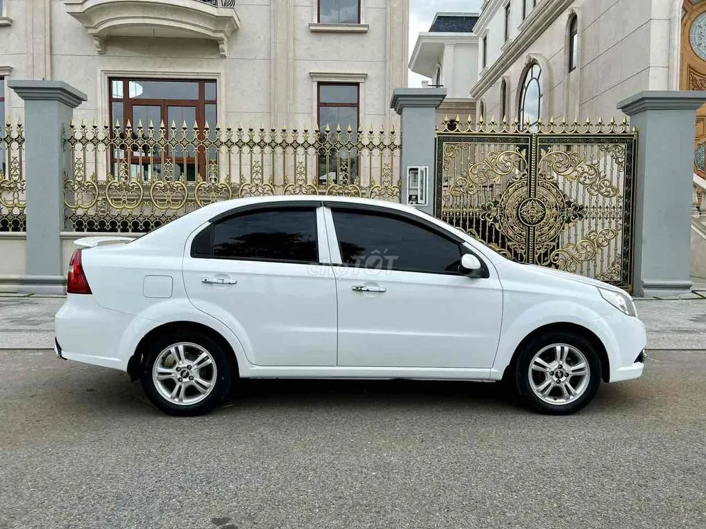 Chevrolet Aveo 2017 photo 3