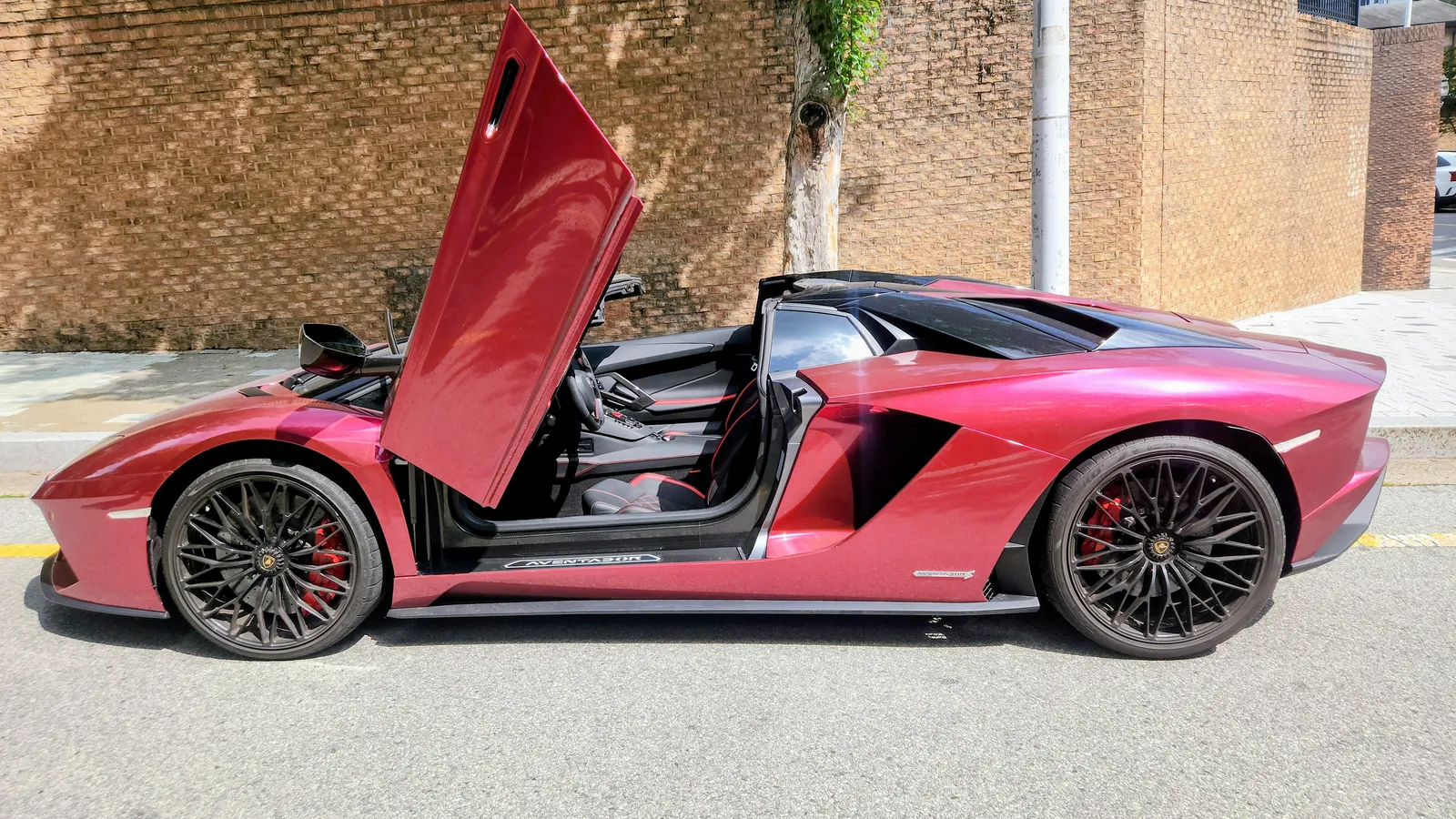 Lamborghini Aventador