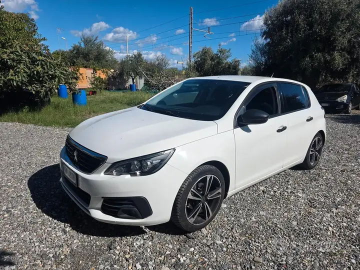 Peugeot 308 2018 photo 4
