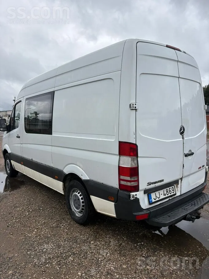 Mercedes-Benz Sprinter 2010 photo 3