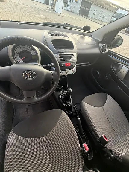 Toyota Aygo 2012 photo 5