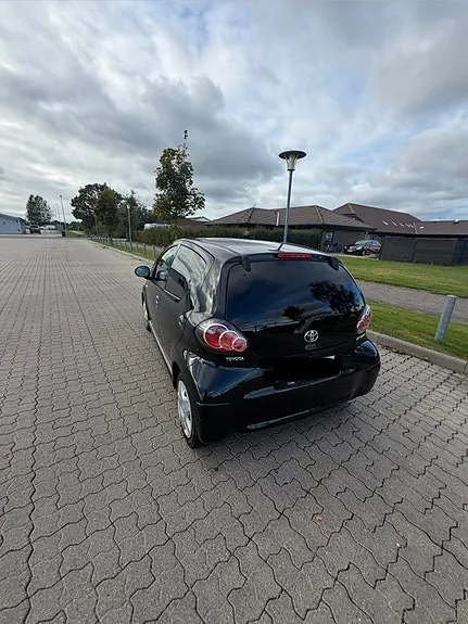 Toyota Aygo 2012 photo 2