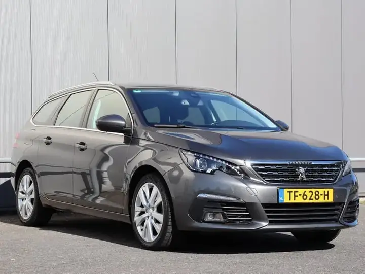 Peugeot 308 2018 photo 4