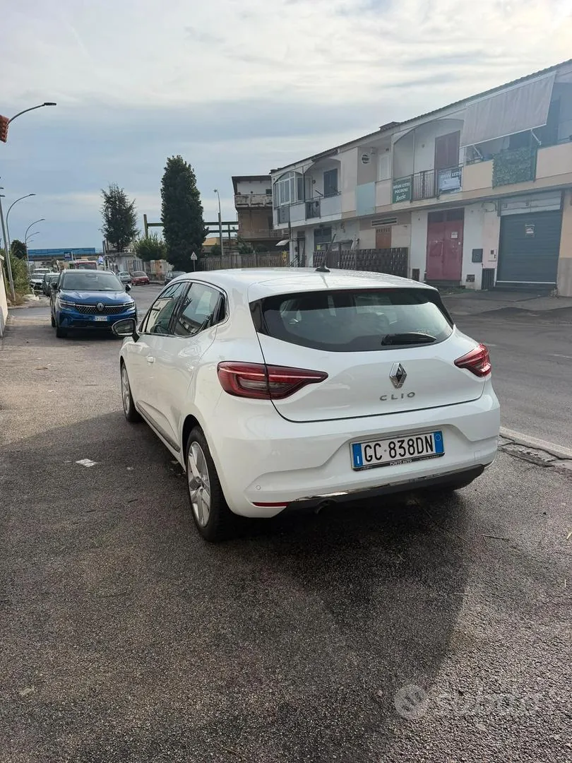 Renault Clio 2020 photo 3