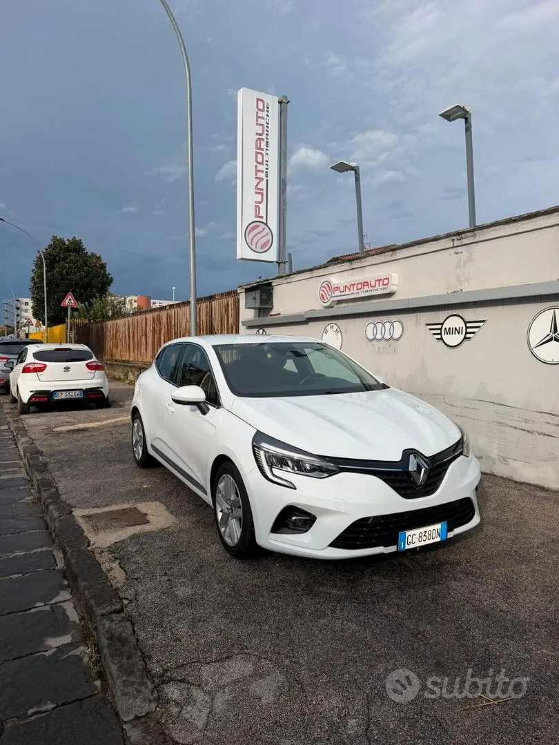 Renault Clio 2020 photo 2