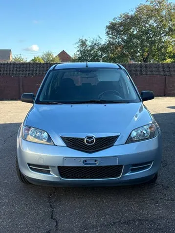 Mazda 2