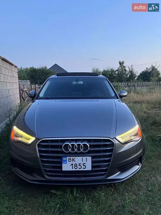 Audi A3 2015 photo 3