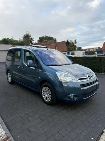 Citroen Berlingo 2010 photo 3
