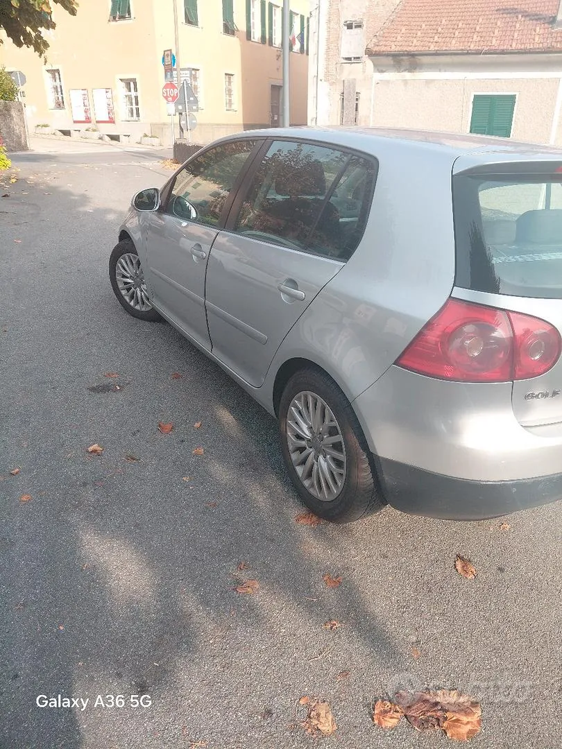 Volkswagen Golf 2004 photo 3