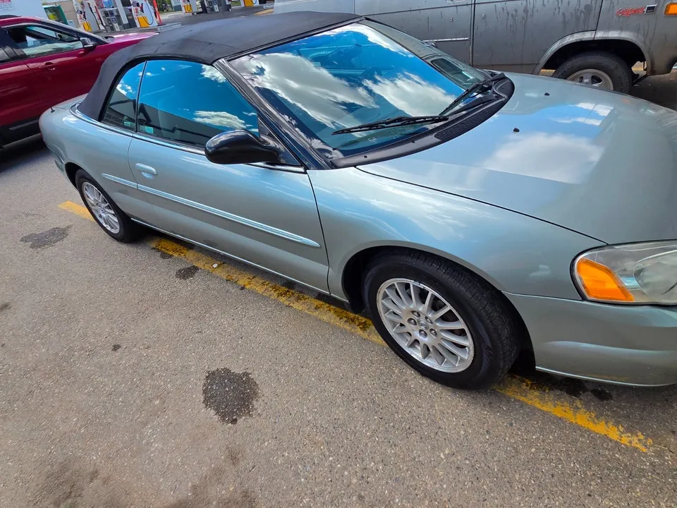 Chrysler Sebring 2006 photo 2