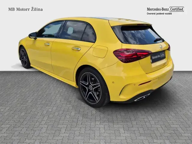Mercedes-Benz A 180 2023 photo 2