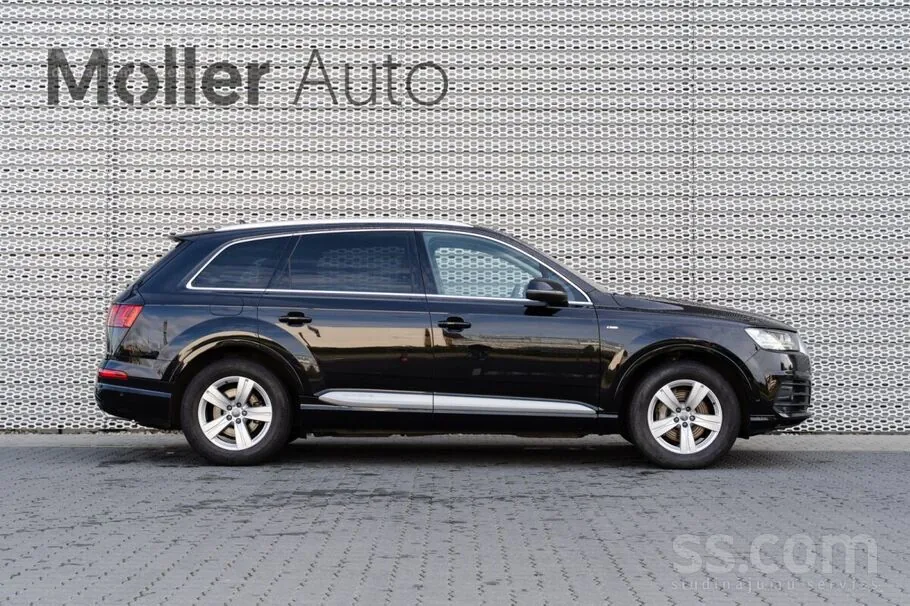 Audi Q7 2015 photo 5