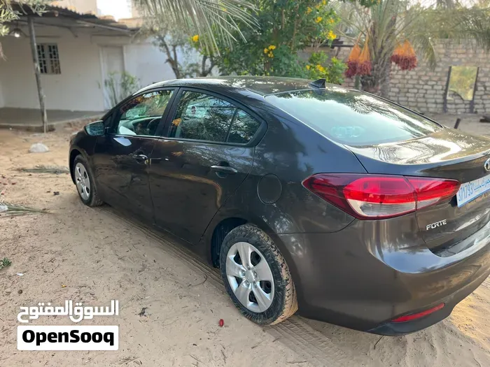 Kia K3 2017 photo 2