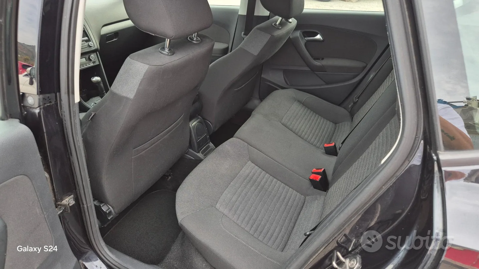 Volkswagen Polo 2012 photo 5