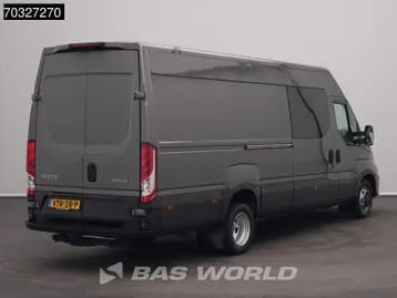 Iveco Daily 2023 photo 2