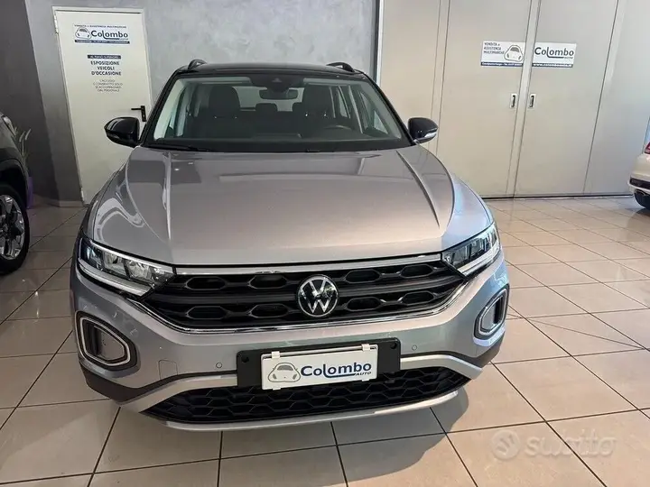 Volkswagen T-Roc 2026 photo 3