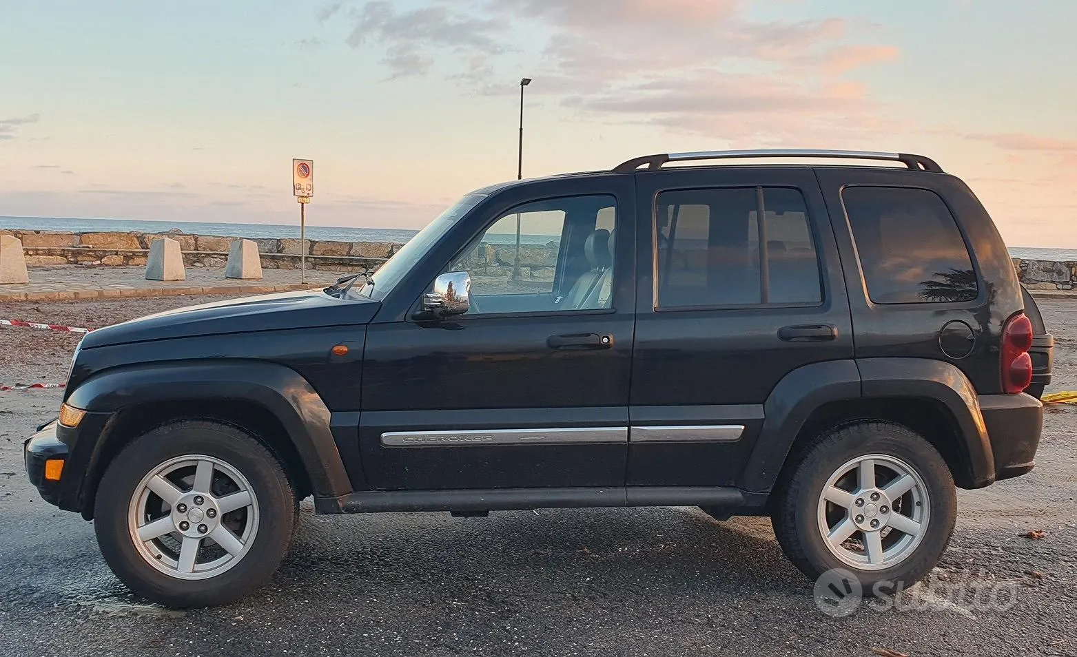 Jeep Cherokee 2006 photo 2