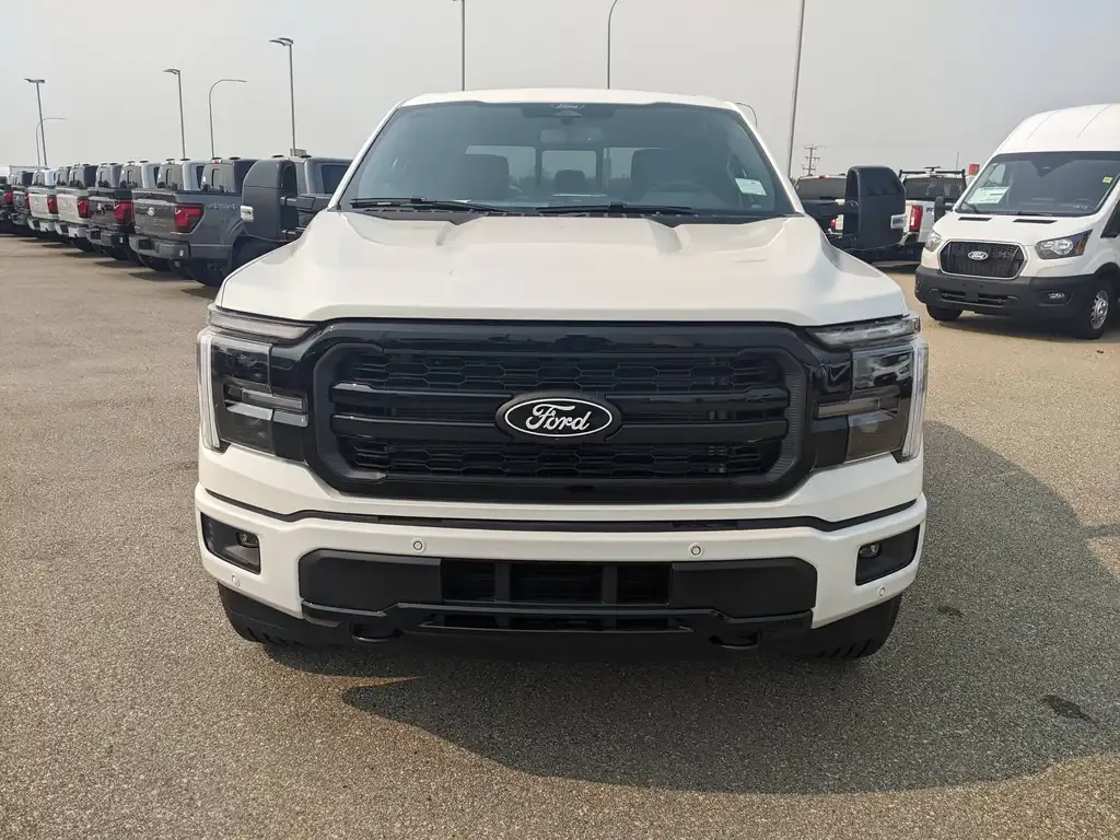 Ford F-150 2026 photo 2